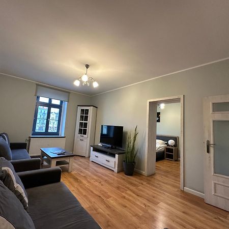 גניזנו Apartament Aleksandra מראה חיצוני תמונה
