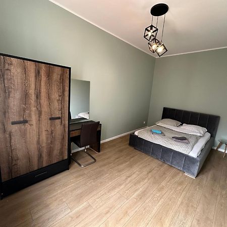 גניזנו Apartament Aleksandra מראה חיצוני תמונה