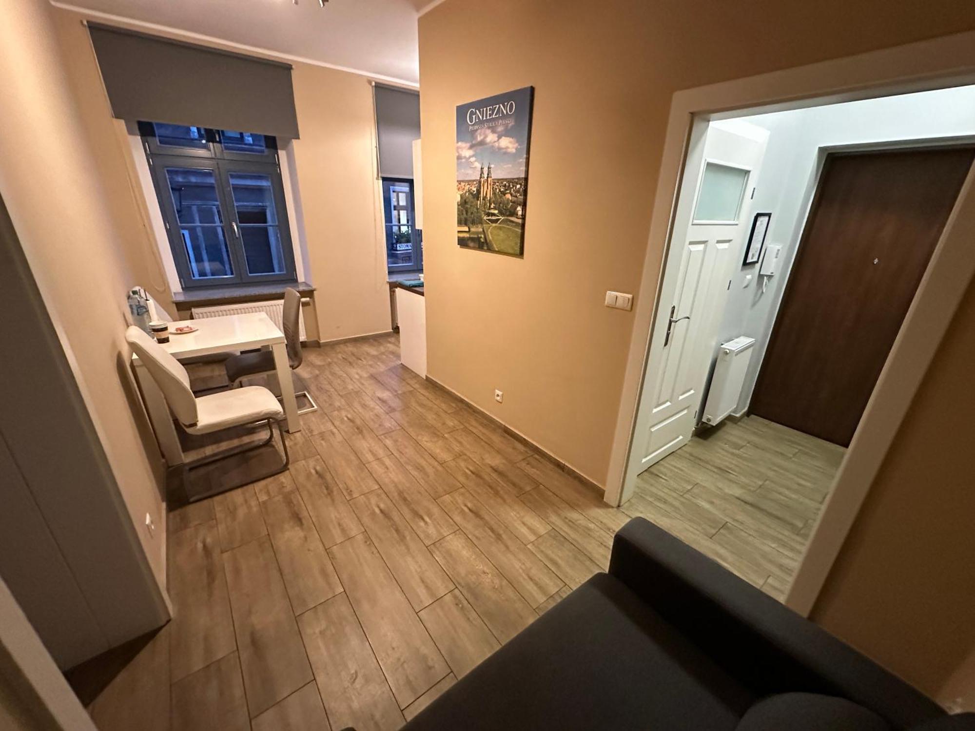 גניזנו Apartament Aleksandra מראה חיצוני תמונה